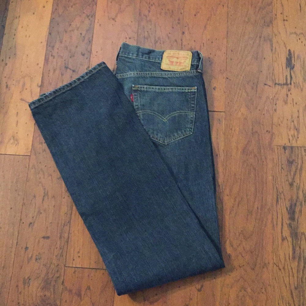 Men’s Levi jeans